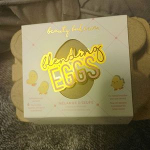 Beauty bakery blending eggs